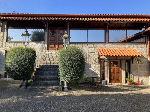 Bergui Guesthouse Hotels in Fafe