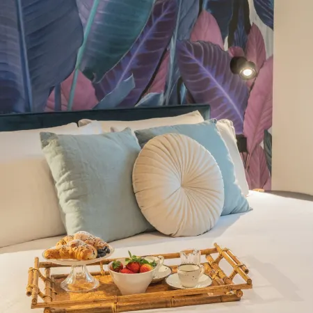Rezia Apartments by Rent All Como