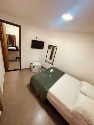 Suíte aconchegante a 30 metros da Orla Bardot 01