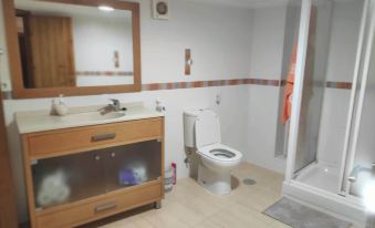 Frigiliana 3-Bed Apartment- Sleeps 8