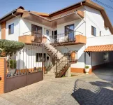 Private Pool Villa 20Min by Oporto Hotels in 