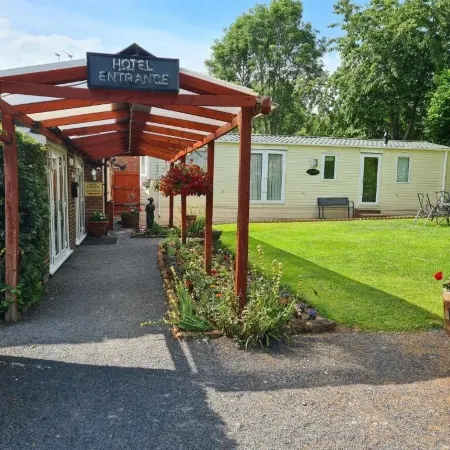 Tudor Lodge Hotel Отели рядом с достопримечательностью «Замок Ноттингема»