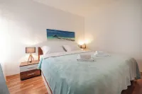 Viva - 2 Bedroom Apt in City Centar - Condos
