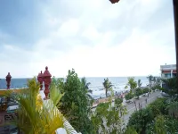 La Plage Seaview Suites Hotels near Old Lighthouse