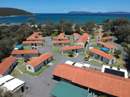 Havana Villas Отели в г. Олбани