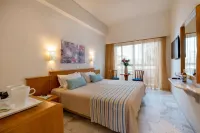 Minos Hotel - balcony