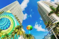 New 3bedroom,2 Bath condo with water view, walking to the beach Hotels in Hallandale Beach