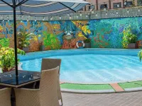 Nairobi Safari Club by Swiss-Belhotel - Rooftop Pools