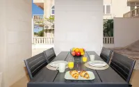 Apartments and Rooms Kapulica