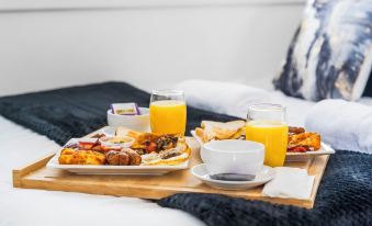 City Centre House with EV Parking