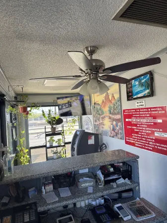 Rawls Motel Near Phoenix Airport