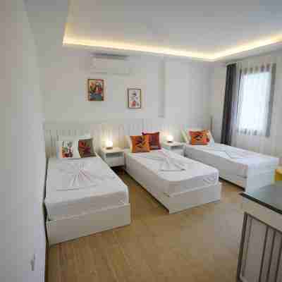 Mons Casa Boutique Hotel Rooms