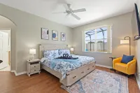 Chic 4BR/3BA,Heated Pool,Jacuzzi & Dining Oasis near Disney & Legoland