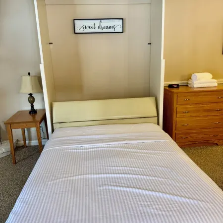 Attitash First Floor Studio Sleeps 4