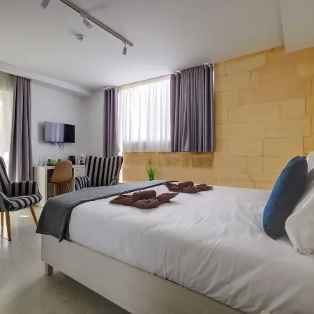 Kirxa Rooms and Suites
