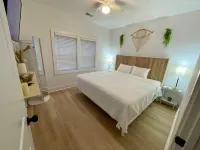 Cozy 2/1 Duplex 10 minutes from ATL Airport- Unit B Hotels in Riverdale