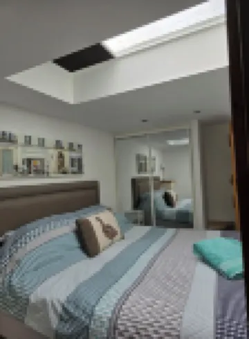 Coppice, Entire 1 bedroom annex, pet friendly. EV Charger. Hotels in Barton on Sea