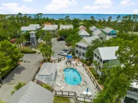 Pet Friendly Beach House - Sandy Toes by Panhandle Getaways Hotels in Port St. Joe