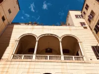 Palazzo Ventimiglia Hotels near Vucciria