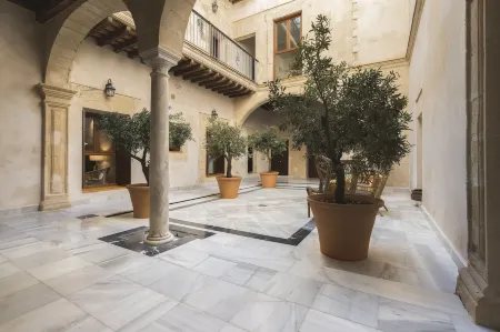 Casa Palacio Sur II Отели рядом с достопримечательностью «Плайя де ла Пунтилья»