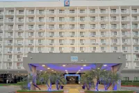 Studio 6 Suites Los Angeles, CA Los Angeles LAX - 3-Star