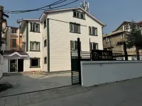 Palm Paradise Hotels in Raj Bagh