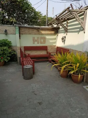 Hillside Gardens Ltd のホテル