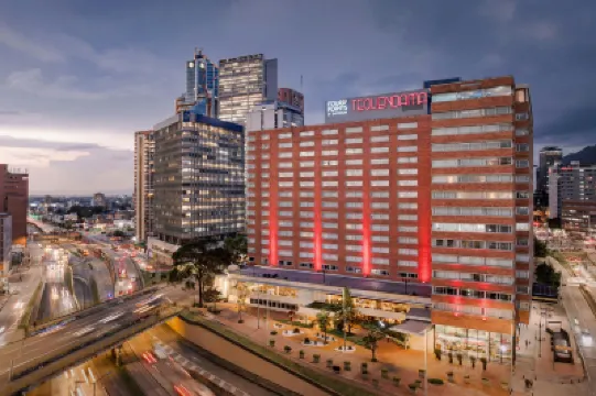 포 포인츠 바이 쉐라톤 보고타, 테켄다마  호텔