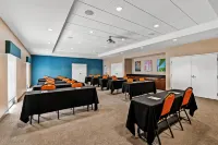希爾頓歡朋飯店-奧馬哈西道奇路-老磨坊