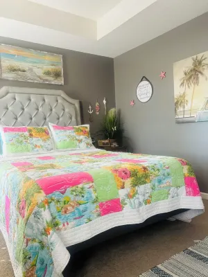"Dream Suite for Travel Professionals in the Heart of Leland"