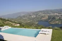 House in organic farm with private pool and stunning views of the Douro River