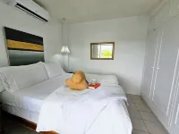 Modern Intimate Condo - Sundown Stay