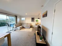 Cozy unit Papamoa Beach