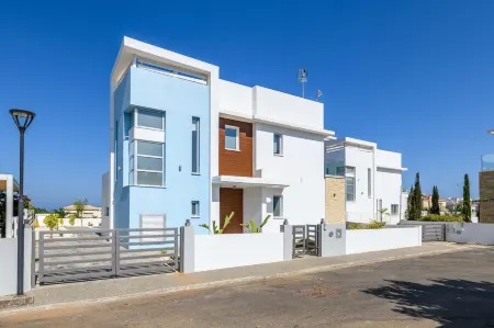 Mylos Lifestyle Seaview Villa #15 Отели рядом с достопримечательностью «Fig Tree Bay Wake School - Wakeboarding, Wakesurfing, Вейксерф Кипр»