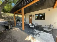 Hazelnut Farm Vacation Cottage