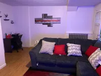 Cozy apartment steps from Christ Hospital, UC and minutes to downtown!