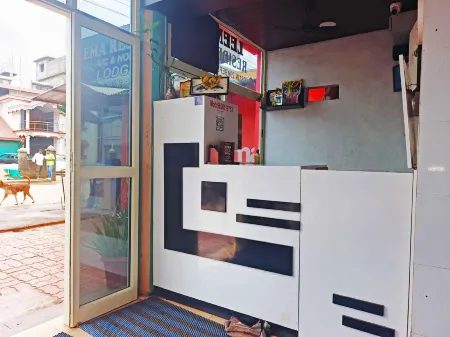 Leema Residency Отели рядом с достопримечательностью «Shri Murdeshwara Beach»