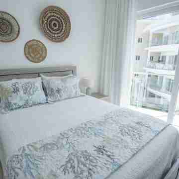 Charming & Relaxing Pool View Apartment at Playa Coral / Beach Access & Balcony Rooms