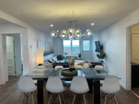 Grandiose!, Ground floor, 3 Bedrooms! Vue Chateau!!! Renovated, Air-conditioned, Free parking