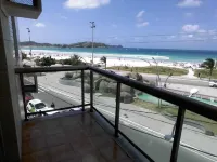 Apartment with panoramic view of Praia do Forte - the best location in Cabo Frio