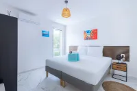 NEW Tropical Getaway With BBQ Pool