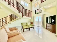 Simby D'lo A Presidental House.Pack up your luggage and move in!  UP Hotels in Nazareth