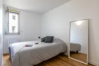 Design Apartment Biarritz Grande Plage - Residence with Pool