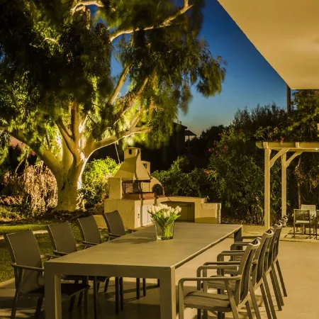 SUPERB LOCATION Luxury 5 bed villa, pool, sea view, beach / restaurants close by