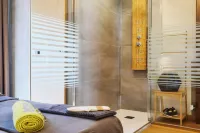 Modern Alpine chalet for sports,relax,history, Dolomite landscapes, pet free Hotels in Borno