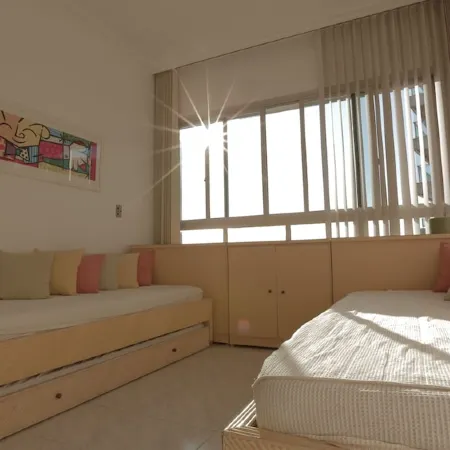 Beautifully Decorated Apartment! Maulf Hill - Ocean View! 150m2