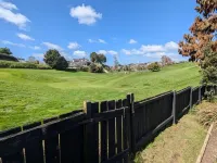 Cosy unit by golf course in Tauranga