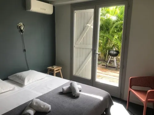 T3 sea view and jaccuzi