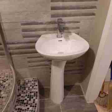 Large spacious and enjoyable spacing  is just waiting on you.. Rooms