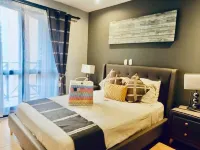 Beachfront Luxury Condo with Direct Access to the Beach, 3 BR, 2 Baths, Balcony!